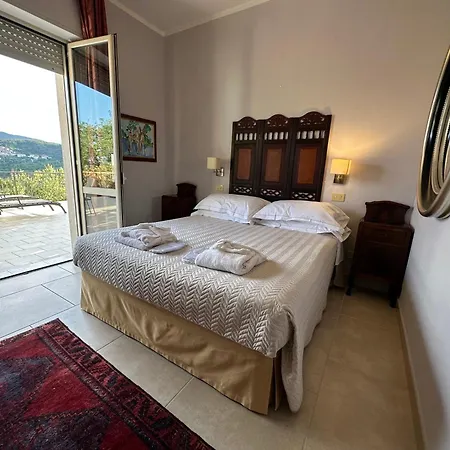 Arts Club & Hotel 3*