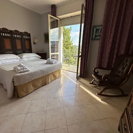 Arts Club & Ξενοδοχείο Chianciano Terme